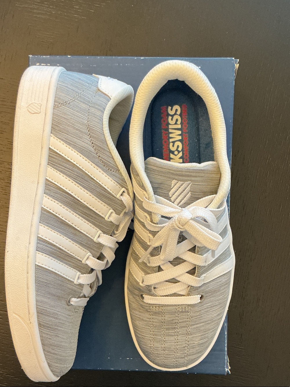 K-Swiss women’s size 7.5